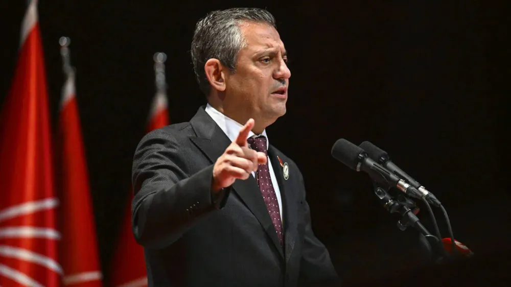 Özgür Özel