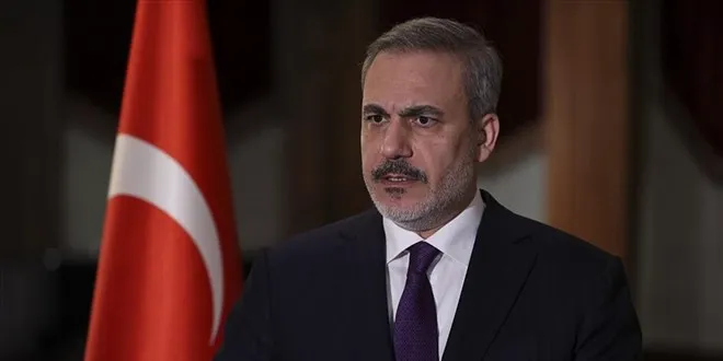 Hakan Fidan: “Suriye’de artık hakim milli bir hükümet var. YPG ya kendisini fesheder ya da yok olur”