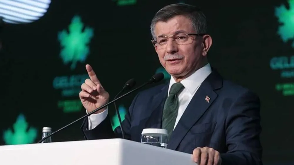 Davutoğlu, Suriye için kendini eleştirenlere seslendi: 13 yıldır bize saldıranların bir özür borcu yok mu?