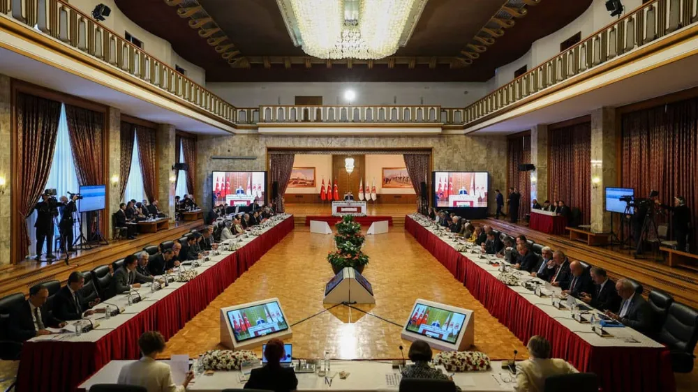 Süreç komisyonu yarın Fidan ve Tunç