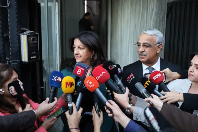 DEM İmralı Heyeti Pazartesi Öcalan’la görüşecek: Dün Erdoğan’la görüşmüşlerdi