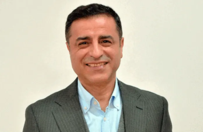 Demirtaş: Yasin Börü uzaktan akrabamız, nasıl katledilen insanlar karşısında acı duymam?