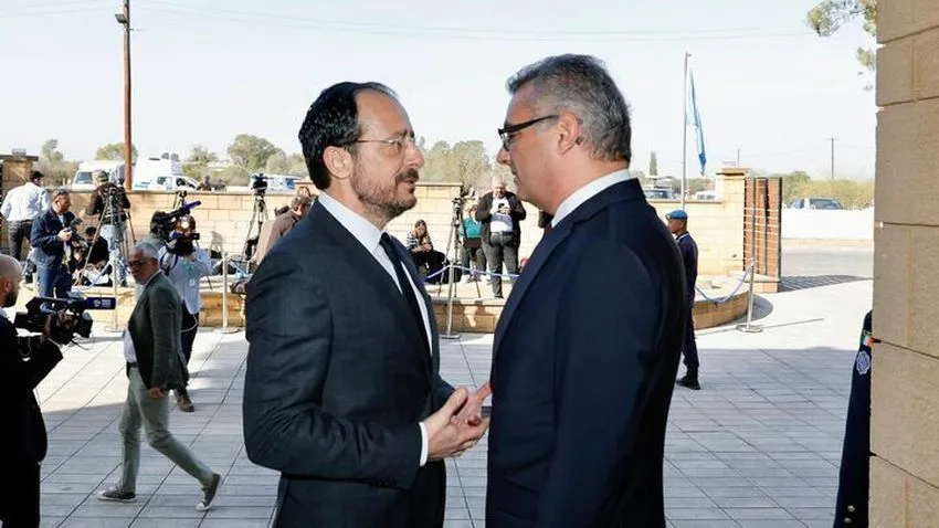 Erhürman: Türk askerinin adadan çıkarılması talebi yok hükmündedir