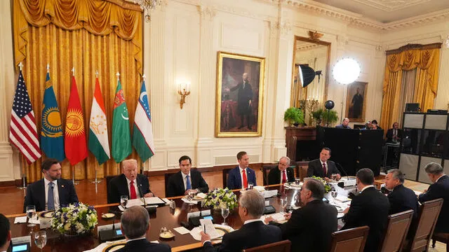 Trump Kazakistan’ın Abraham Anlaşmaları’na katılacağını duyurdu: Kazak Cumhurbaşkanı: “Siz cennetten gönderildiniz”