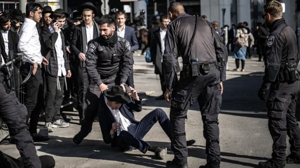 İsrail karıştı, halk ayaklandı: 
