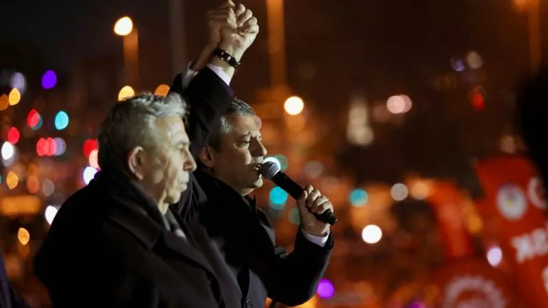 Özgür Özel