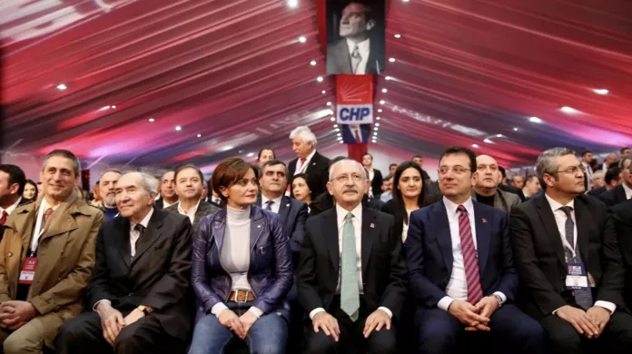 Kongre yok hükmünde olursa Kılıçdaroğlu mu gelecek? “İmamoğlu genel başkan olsun” sesleri artıyor