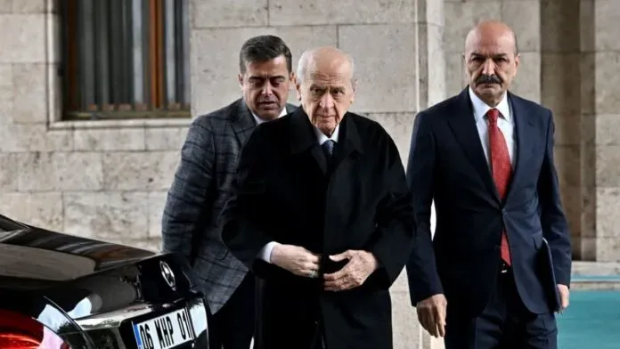 Bahçeli’den DEM’e tebrik: “Bakırhan’ın ‘Biz CHP’nin eylemci kitlesi değiliz’ sözleri takdire şayan”