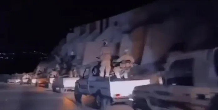 Suriye’de uzun gece…: Esadçı milisler isyan başlattı, seferberlik ilan edildi