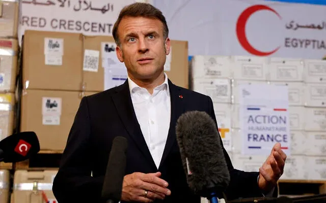 Macron: “Gazze’deki mesele basit bir emlak projesi olsaydı savaş çıkmazdı”