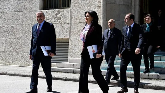 DEM İmralı Heyeti ile Adalet Bakanı Tunç arasında kritik görüşme: Gündem 10. yargı paketi ve hasta hükümlülerin serbest kalması
