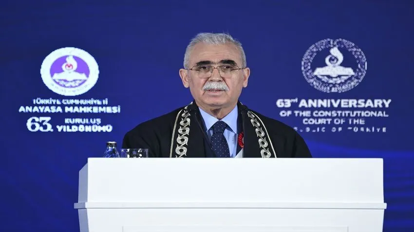 AYM Başkanı Özkaya: Bir topluluğa olan kinleri ve hırsları hakim ve savcıları adaletsizliğe sevk etmemeli