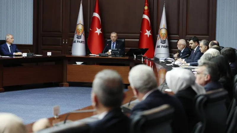 AK Parti MYK toplanıyor; gündemdeki başlıca konular neler?
