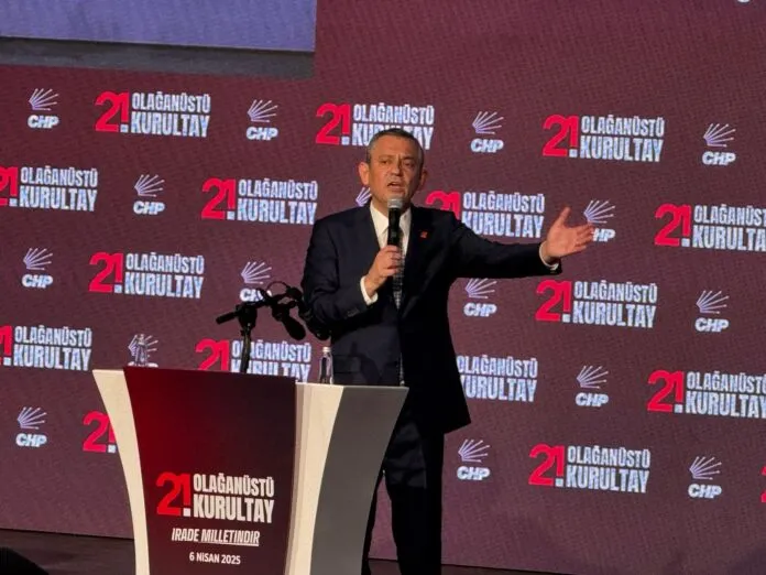 Parti Meclisi’nde firesiz Özgür Özel’in listesi kazandı