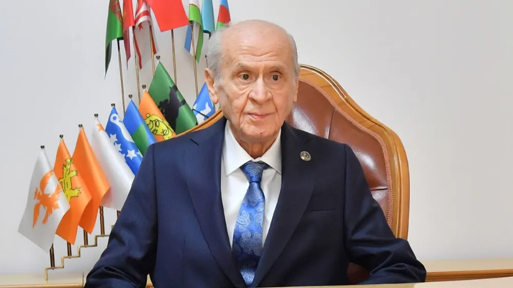 Bahçeli: Hiç kimse boşuna imza toplayıp erken seçim hayali kurmamalıdır