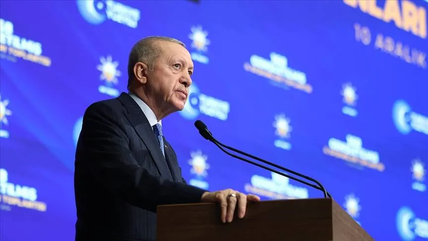 Erdoğan: CHP yönetimi de büyük bir yolsuzluk olduğunun farkında; ortaya çıkanlar, ortaya çıkacakların habercisidir