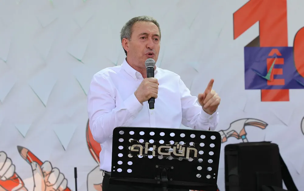Diyarbakır ve Van