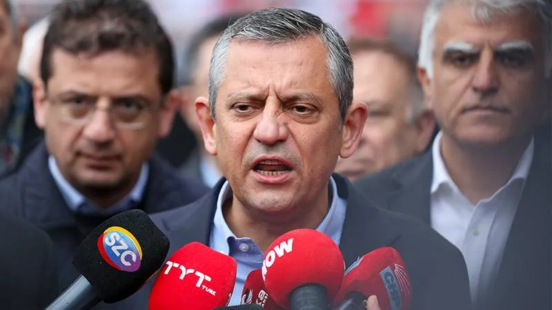 Özgür Özel