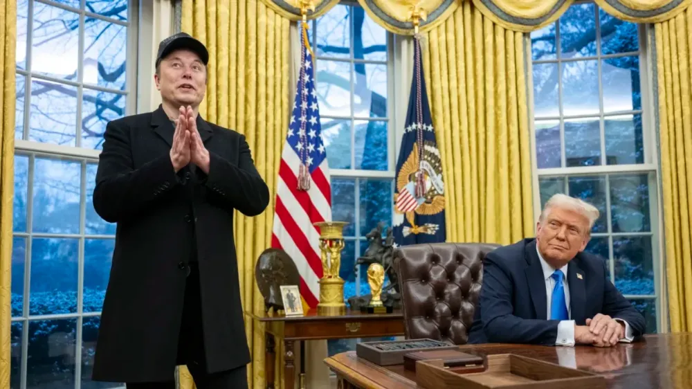 Elon Musk, Donald Trump kabinesinden ayrıldı