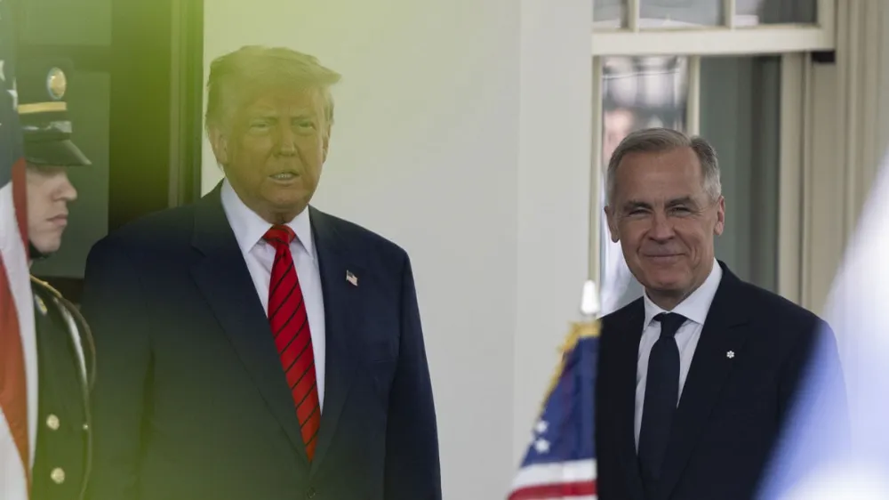 Kanada Başbakanı Trump‘ın yüzüne bakarak söyledi: Kanada satılık değil, asla olmayacak