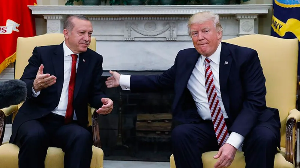 Trump, Erdoğan’dan Rusya-Ukrayna savaşı için yardım istedi