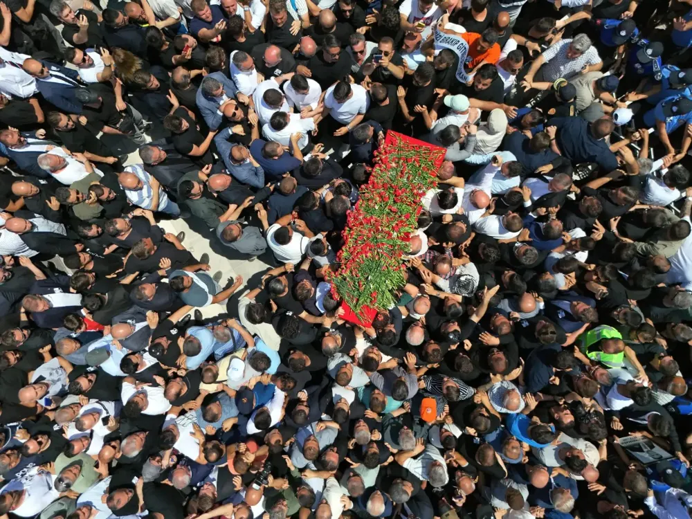 Ferdi Zeyrek son yolculuğuna uğurlandı