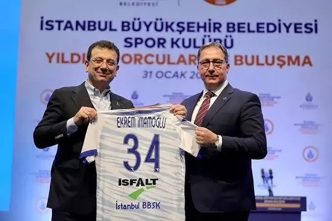 İmamoğlu’na yakın ismin oğlu gözaltına alındı. İmamoğlu: “Gerekirse iftiranameleri imzalayın, çocukların geleceği özgürlüğümden kıymetli”