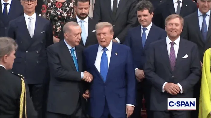 Hollanda’da NATO zirvesi başladı: Erdoğan-Trump ilk kez yanyana
