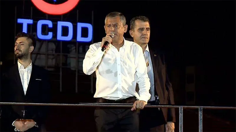 Özgür Özel: Anketlerde yüzde 25