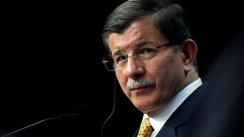 Davutoğlu: Erdoğan, 3 bakanın önce yargılanmasını istedi; sonra vazgeçti