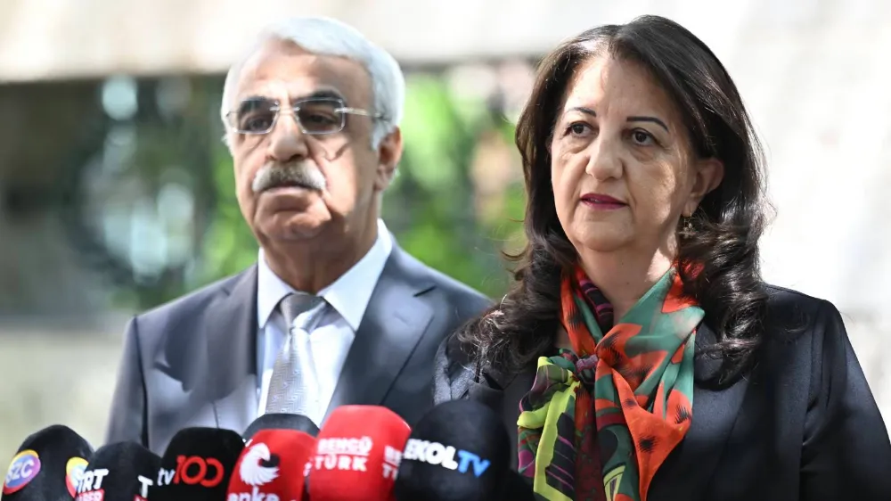 DEM Parti İmralı heyetinin Adalet Bakanı Tunç’la görüşmesi ertelendi