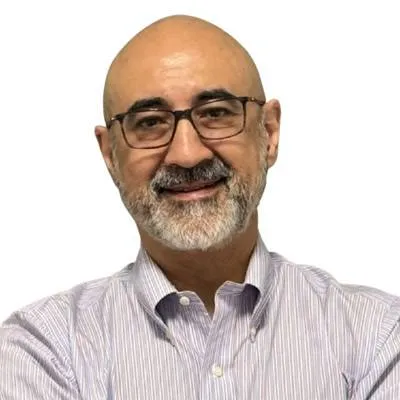 İran sanıldığından daha fazla demokrasiye hazır