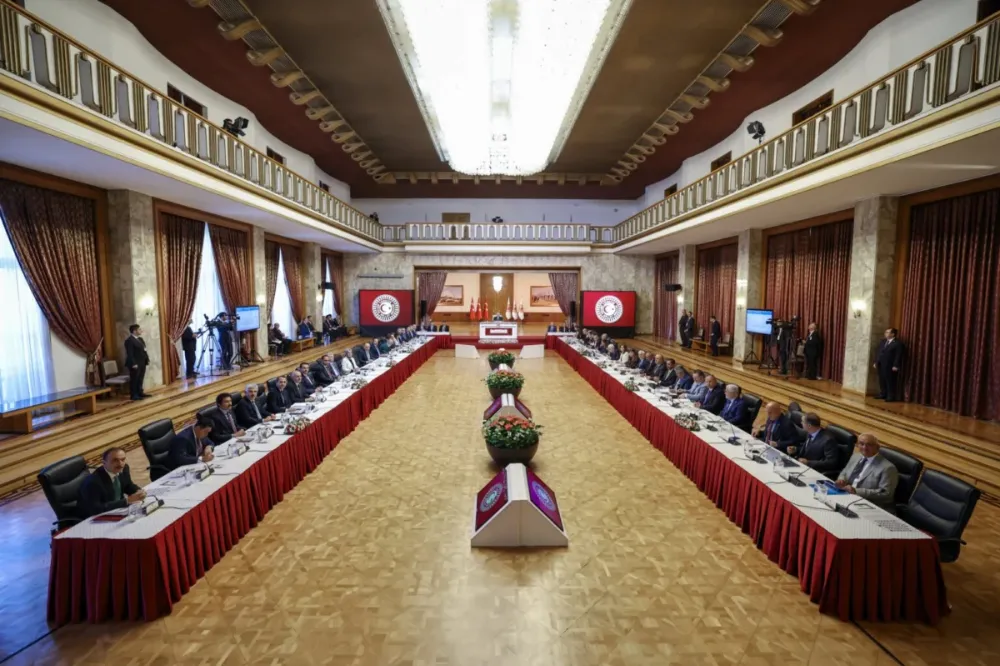 Komisyon bu hafta Cumartesi Anneleri, Barış Anneleri ve şehit ailelerini dinleyecek